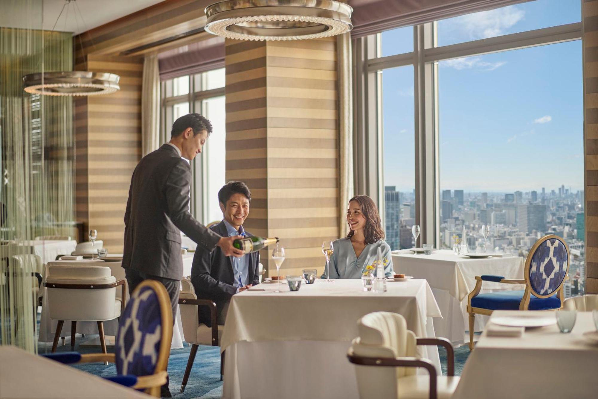 Hotel Mandarin Oriental, Tokyo Esterno foto
